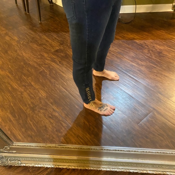 CACHE Stretchy Skinny Jeans w/ tan ankle ties sz12 - Picture 3 of 8